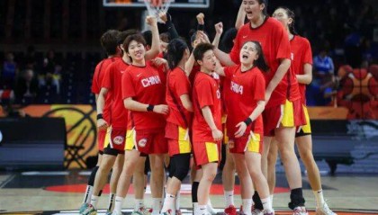 中国女篮75-72险胜波多黎各女篮，晋级女篮世界杯8强，将与法国队争夺4强席位