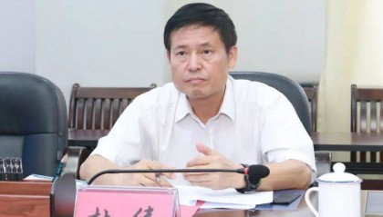 杜伟被免去广西壮族自治区政协常委职务、撤销委员资格