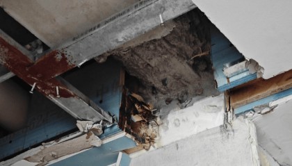 长沙一小区精装房交付两月超百户业主发现自家房梁受损 当地已委托检测 开发商回应