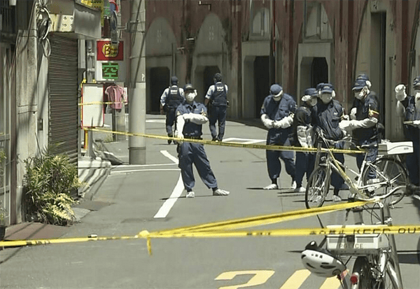 两名中国人在日本东京街头被打成重伤，警方定性：伤害事件