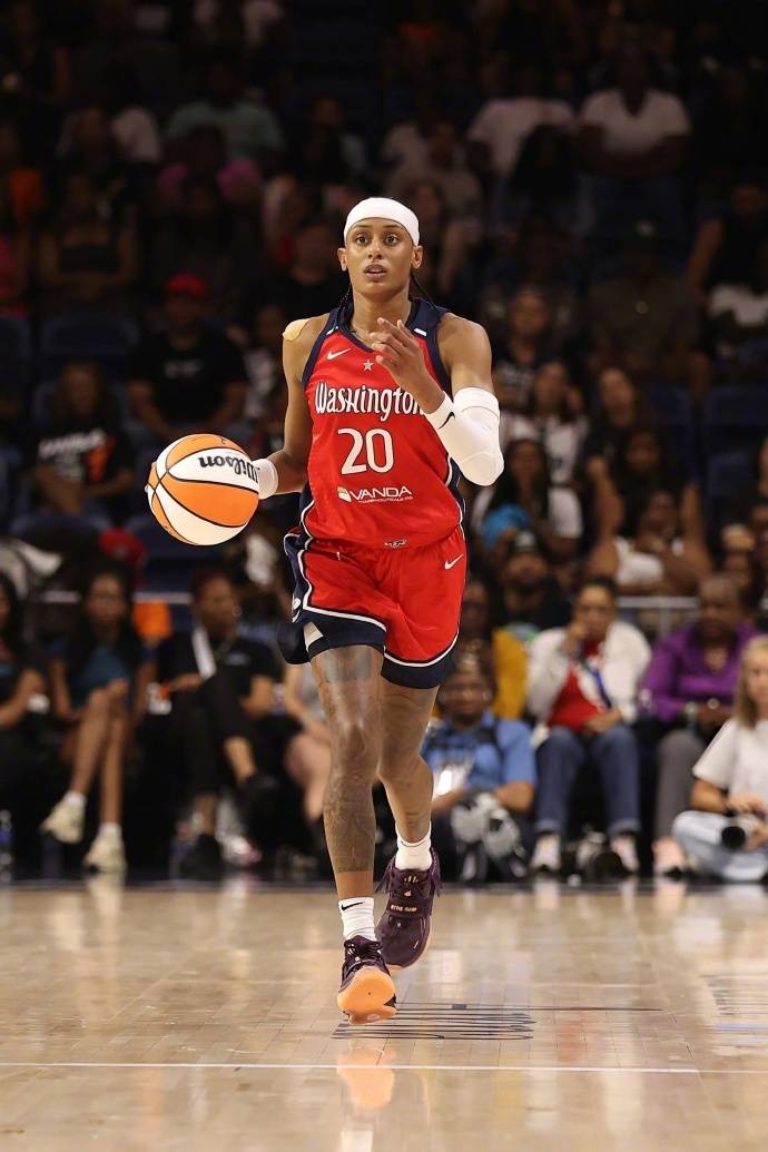 WNBA重磅！神秘人将头号得分手赛克斯交易至风暴