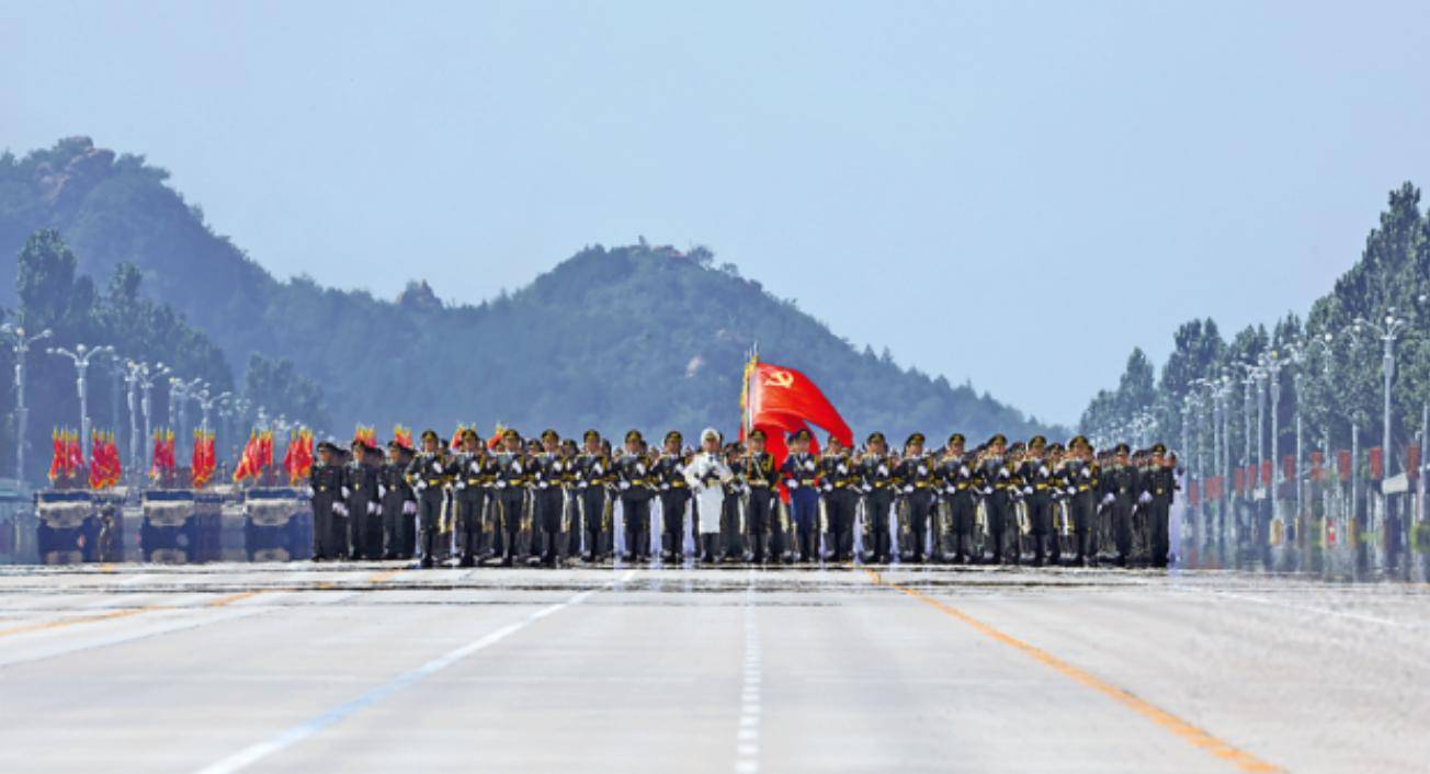 中方盛邀金正恩出席阅兵，李在明情绪激动，痛斥朝鲜“又穷又横”