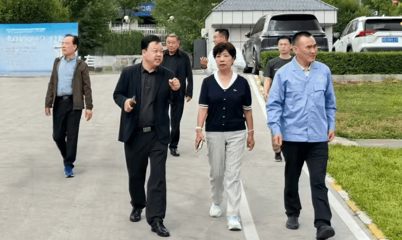 欢迎中国乳制品工业协会领导考察组莅临华垦乳业集团指导工作