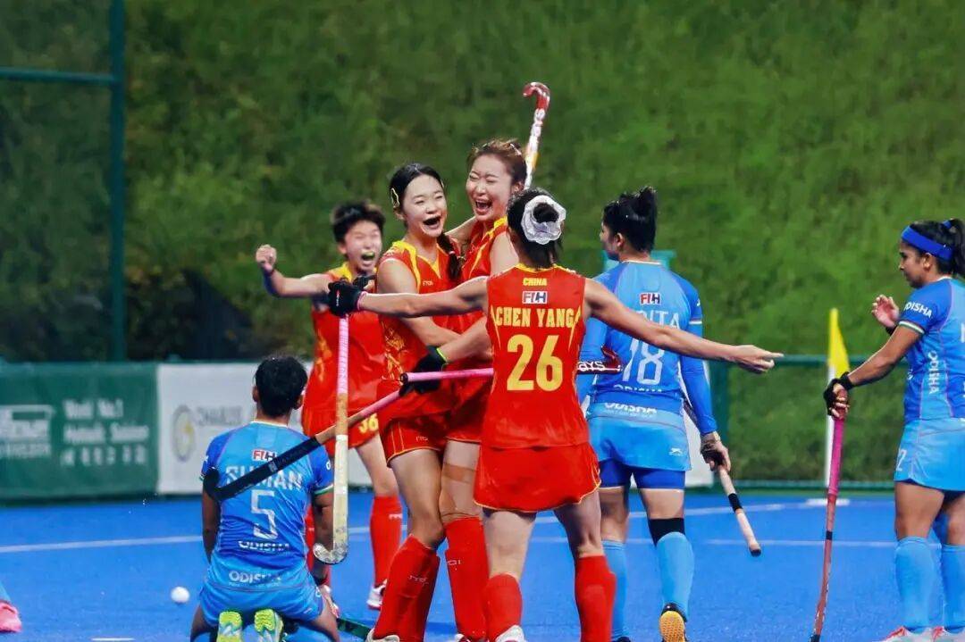 中国队4-1击败印度队 时隔16年再夺亚洲杯冠军