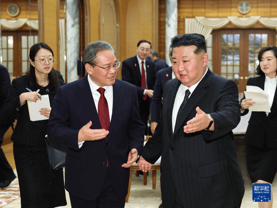 李强会见朝鲜劳动党总书记、国务委员长金正恩