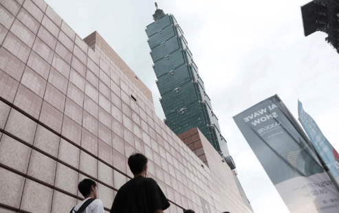 赖清德公开喊话，希望大陆弃用武力打压台湾，韩国瑜现场反击：台当局不了解民间疾苦