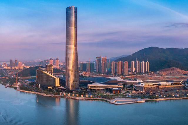 这家地产央企退市！公司也曾喊出要“活下去”