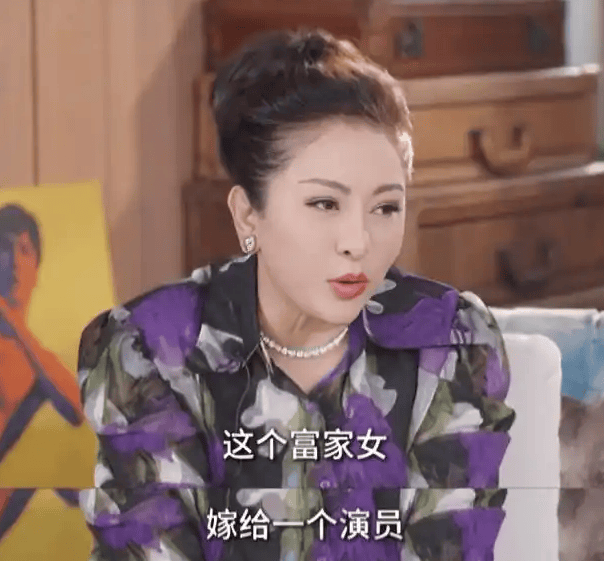 考古 | 何超莲窦骁双双辟谣离婚！两人感情生活引各方热议
