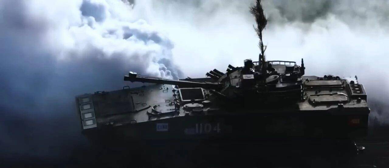 大场面!机器狗、无人机开路,实兵对抗演练画面公布