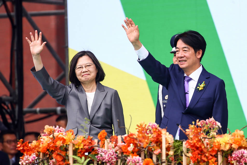 大陆军事实力全面碾压，蔡正元：“台独”坐标锁定，3天足够统一