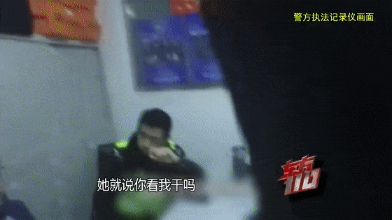 上海地铁一男子被打10个耳光不还手！“被打还手即互殴”成历史