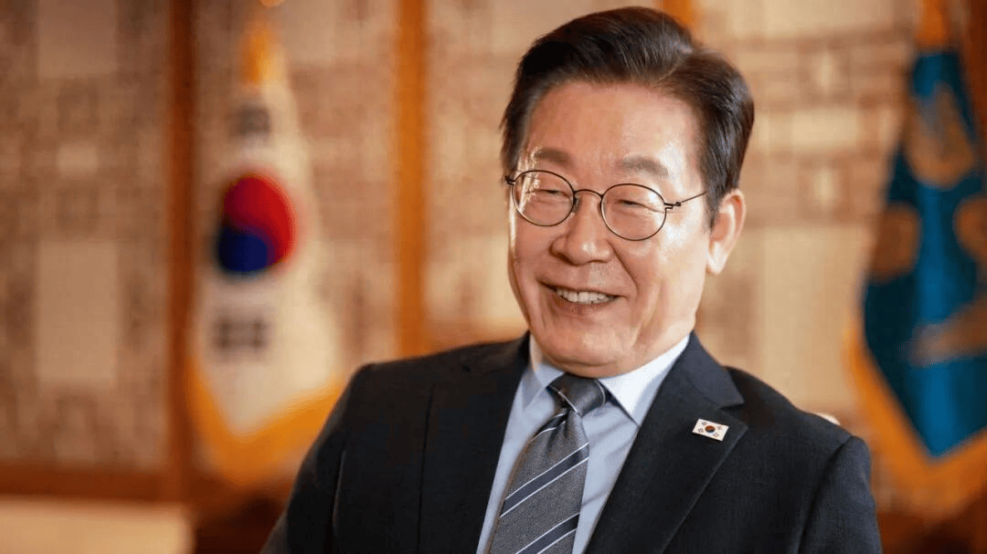 日本访华遭拒!李在明当着全世界的面公开喊话,让高市早苗彻底破防