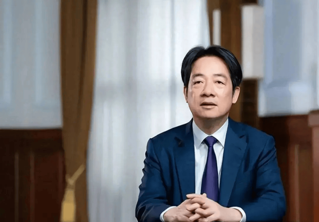 郑丽文首度回应“两岸统一”，坦言没成熟条件，但提出一种新模式